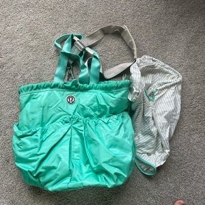 Lululemon mint bag
